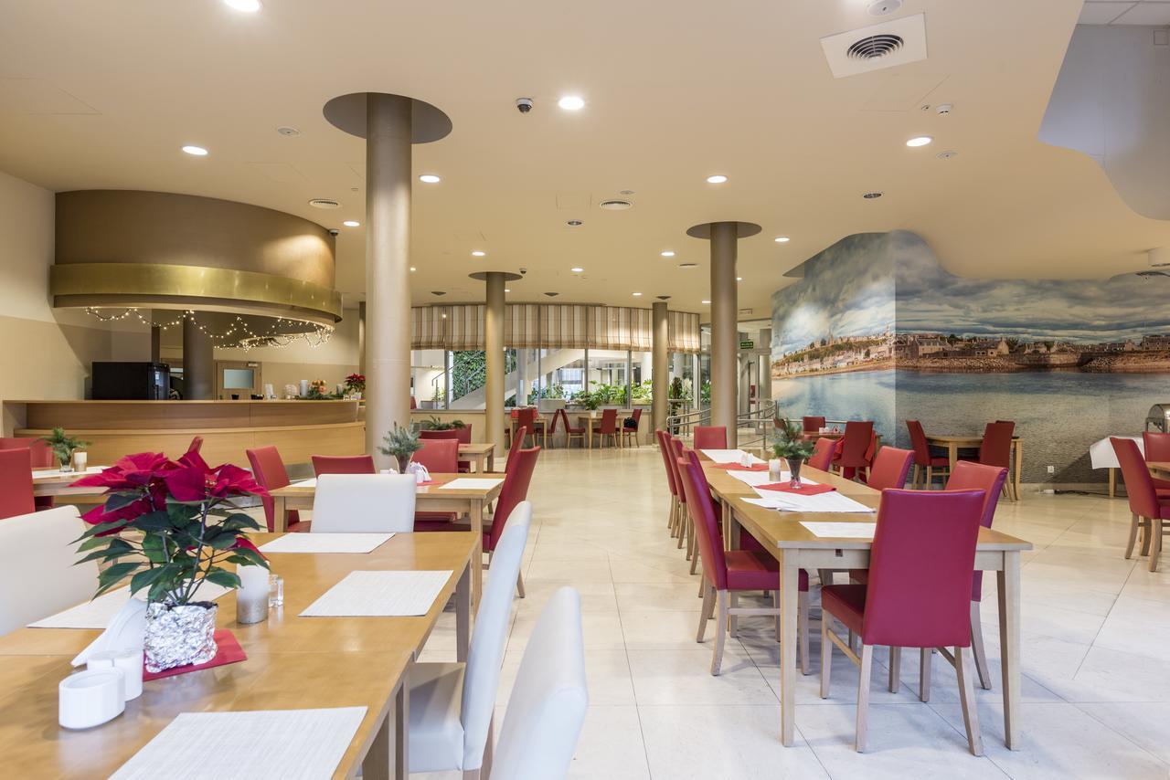 Willa Wiosenna Hotel Ozarow Mazowiecki Ngoại thất bức ảnh